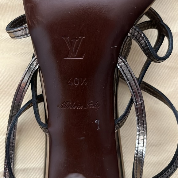 Louis Vuitton Metallic Bronze Sandals - Picture 5 of 9